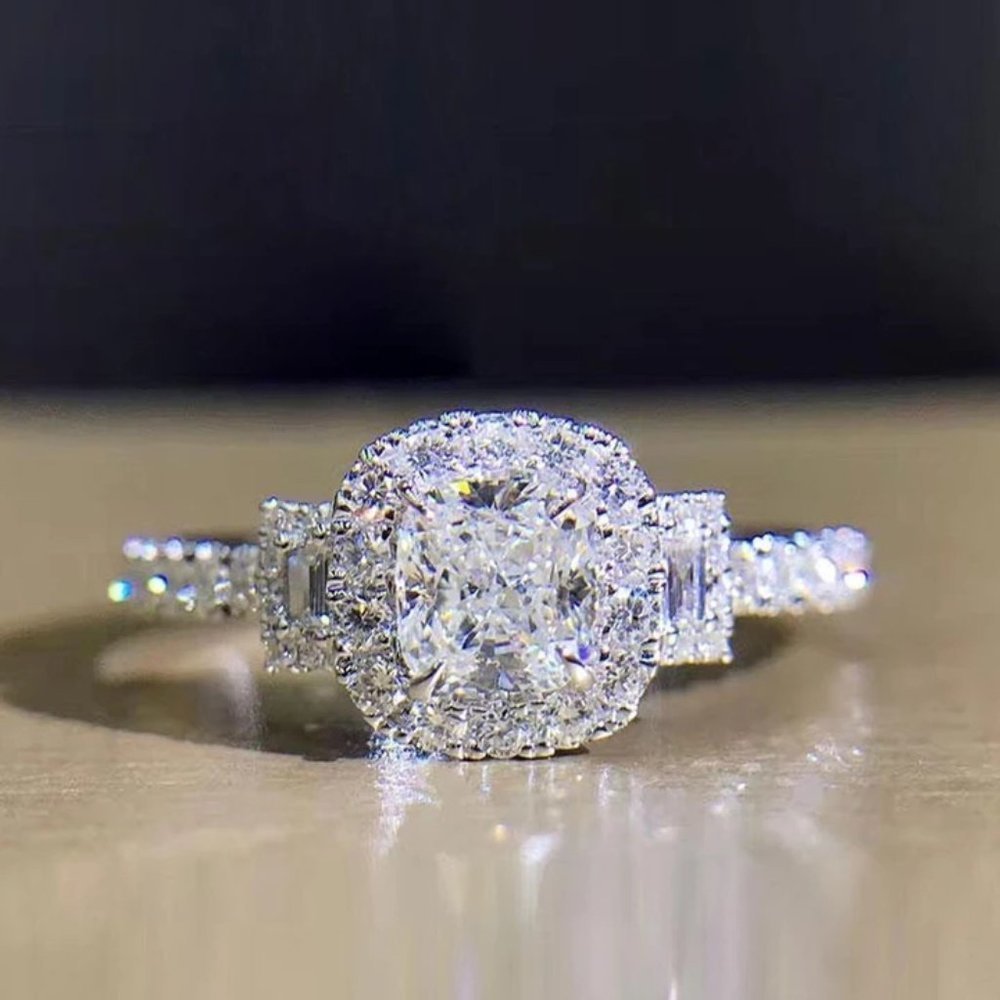 🎀 Beautiful Pure Zircon Cubic Carved Macro Pave Silver Rings Women, PD646